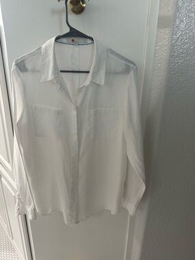 Boden White Linen Women’s Button-Down Blouse